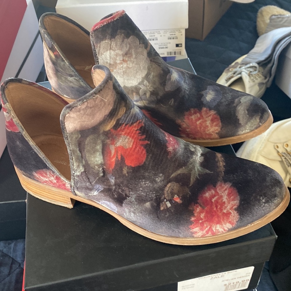 Florals booties